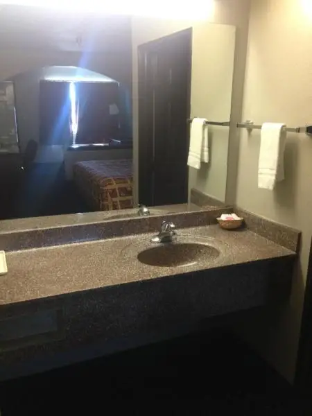 Suite with Hot Tub